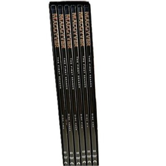 MacGyver – The Complete First Season (DVD) - Picture 2 of 3